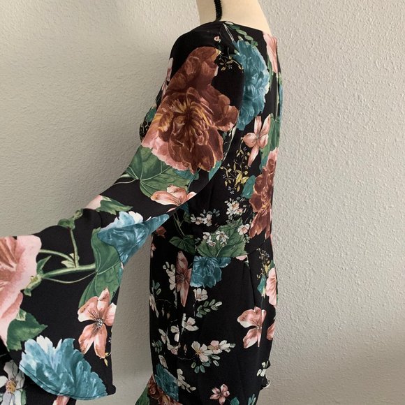 Bardot x Revolve Floral Laceup Bell Sleeve Romper - Picture 8 of 8